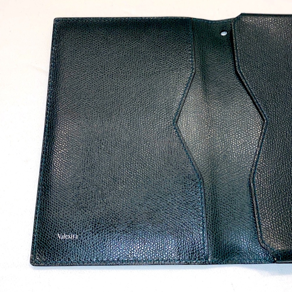 Valextra Green Travel Tablet Case, Excelent condition